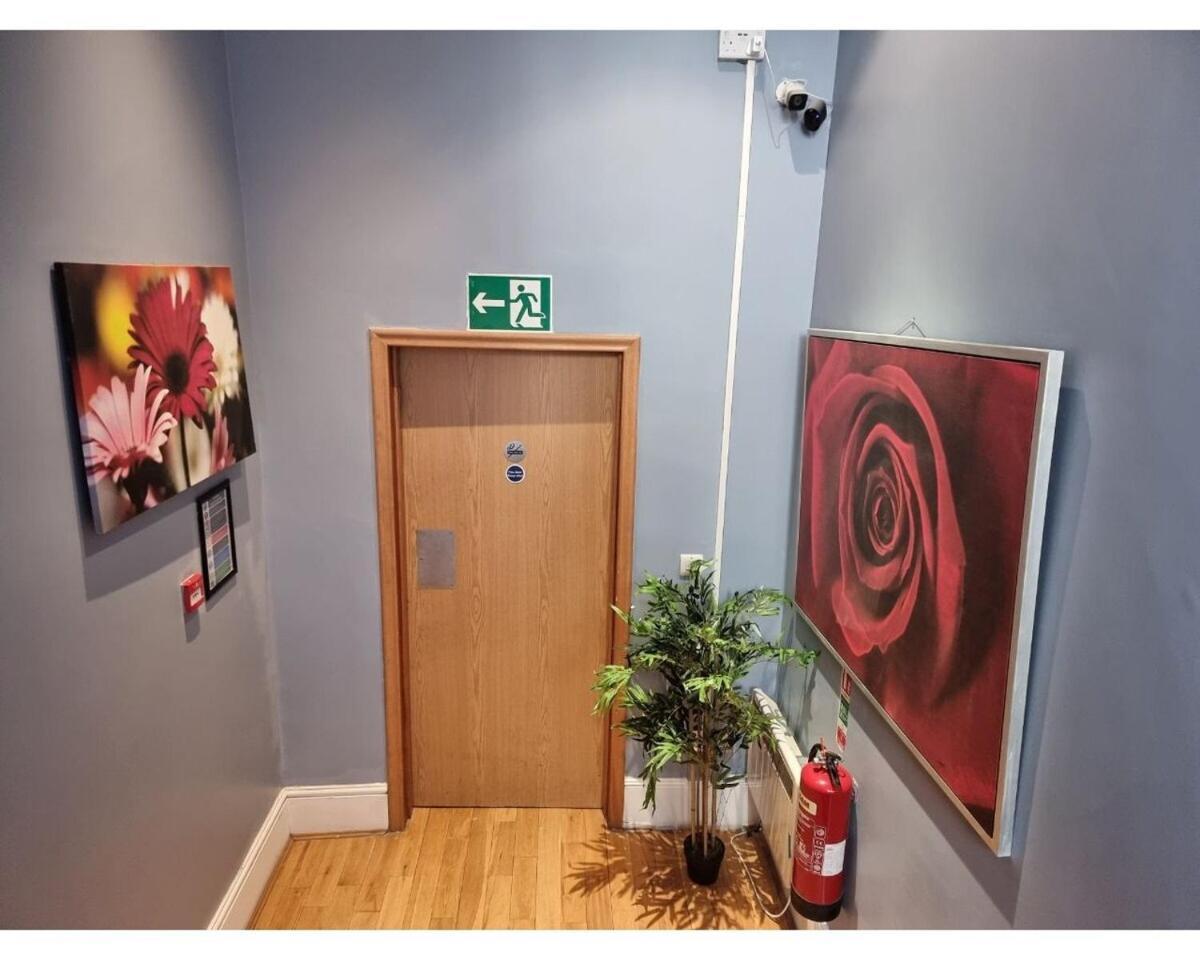 Fb4-Spacious Basement Studio Near Hyde Park 런던 외부 사진
